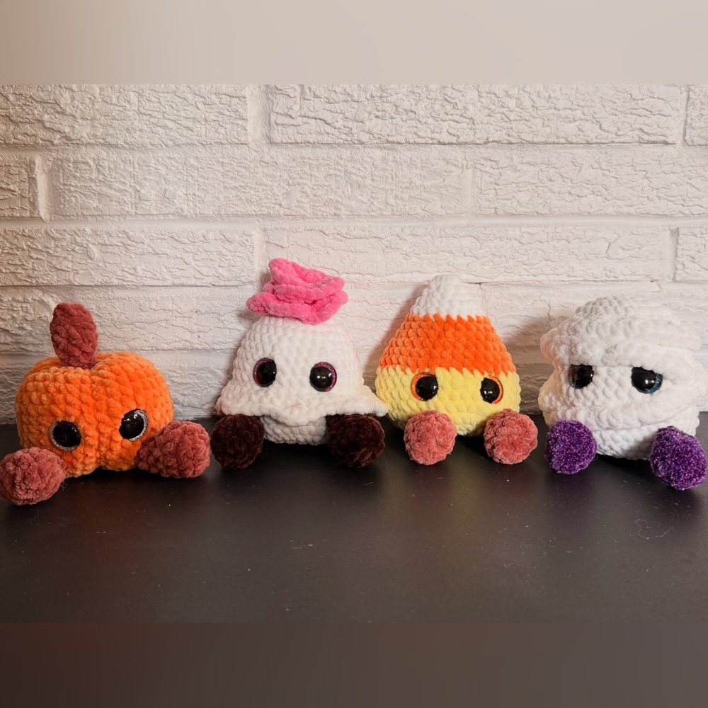 Cute Crochet Halloween Plush Set